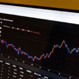 MT4のバックテストとは？やり方やインジケータの表示方法を解説